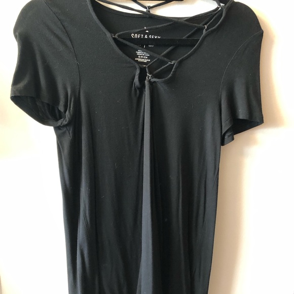 Black cross tee soft and sexy - Picture 4 of 4